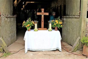 Mehr über den Artikel erfahren Sommerkirche zu Gast in der Wassermühle Karoxbostel