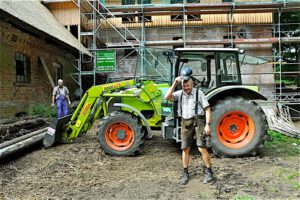 Mehr über den Artikel erfahren Hofputz in Karoxbostel