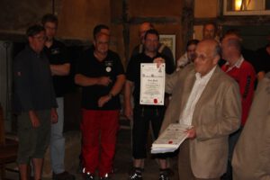 Mehr über den Artikel erfahren 15 freiwillige Müller für den Landkreis Harburg