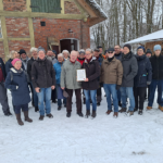 Kurz: Bahn, BNE, Benjes, Brennholz :-)